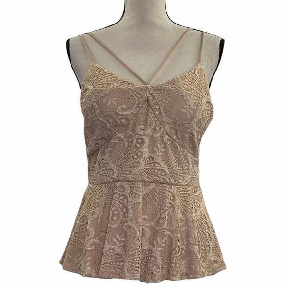 CHARLOTTE Russe Beige Nude Lace Sleeveless Strappy Peplum Tank Top Blouse - Picture 2 of 12